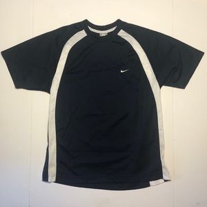 Nike short sleeve Sportswear t-shirt size large
